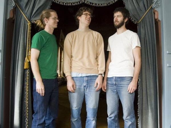 The Daredevil Christopher Wright performs in The Current studios