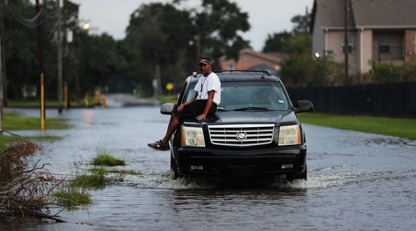 09/06/2017: What Harvey relief has to do with the debt ceiling