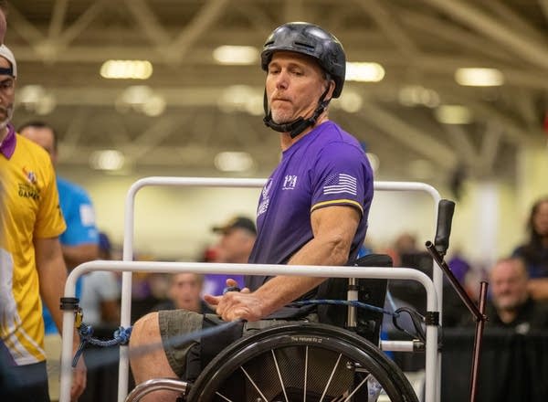 Minneapolis volunteers show up ‘in droves’ at National Veterans Wheelchair Games