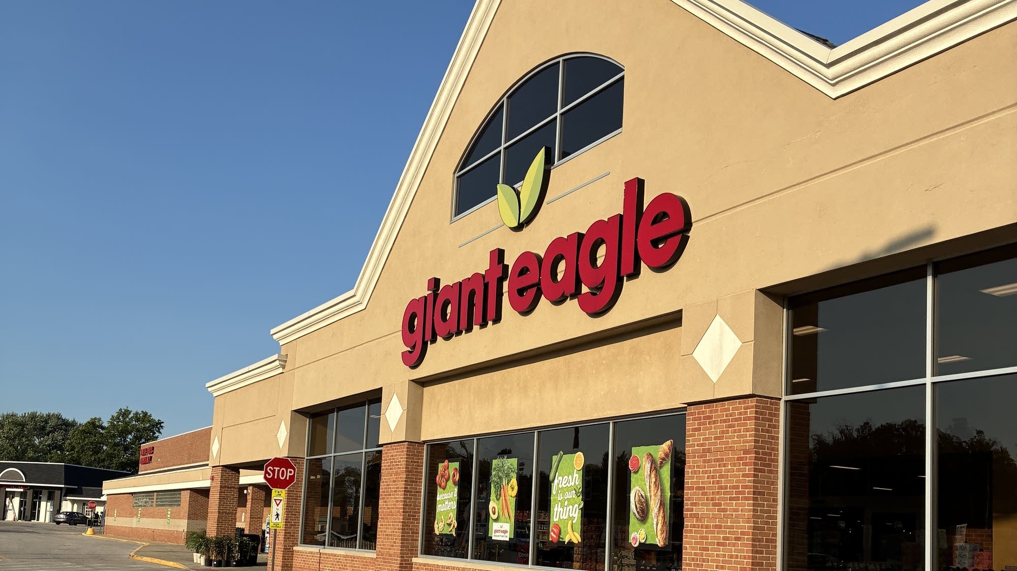 Traditional supermarkets are struggling. Kroger hopes its Giant Eagle merger wil...