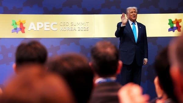 South Korea hosts President Trump as trade tensions linger