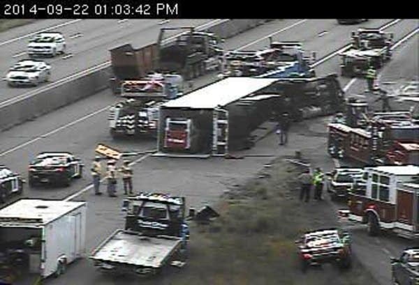 Truck crash on I-35W and Hwy 10