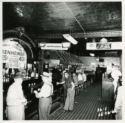 Valhalla Bar and Cafe, 1960