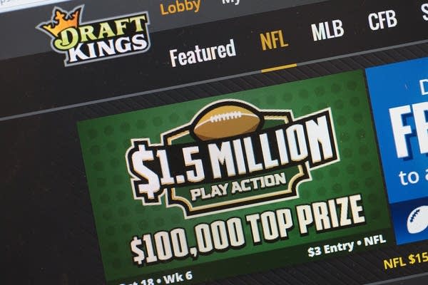Online Fantasy Sports Sites, FanDuel And DraftKings