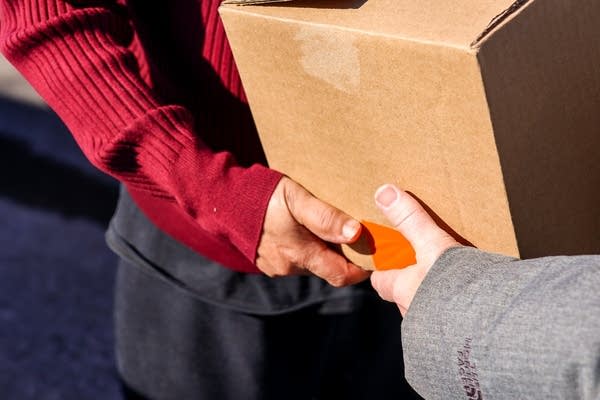 Minnesota food shelves shift gears and deliver groceries to immigrants in hiding