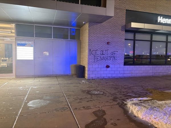 Man arrested after spray painting multiple businesses along Minneapolis's Lake Street