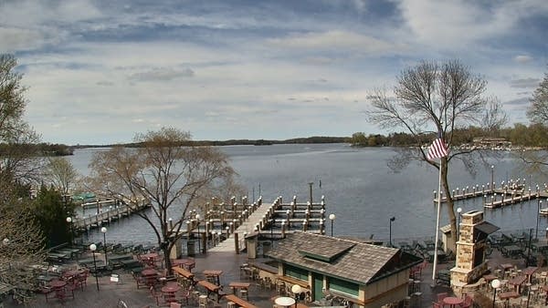 Saturday sun, Sunday slop, 70s next weekend?