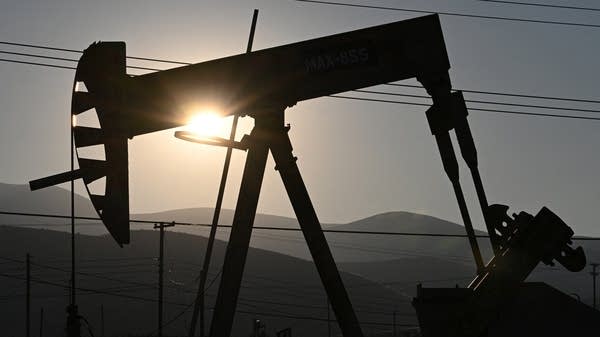 How oil markets are responding to Trump's new tariffs on Russian oil