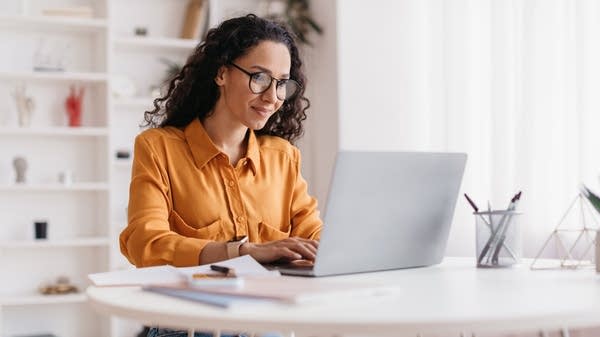 The latest Labor Department survey shows 29% of men working from home, down from 34% in 2023. But the number of women working from home has stayed flat at 36%. 