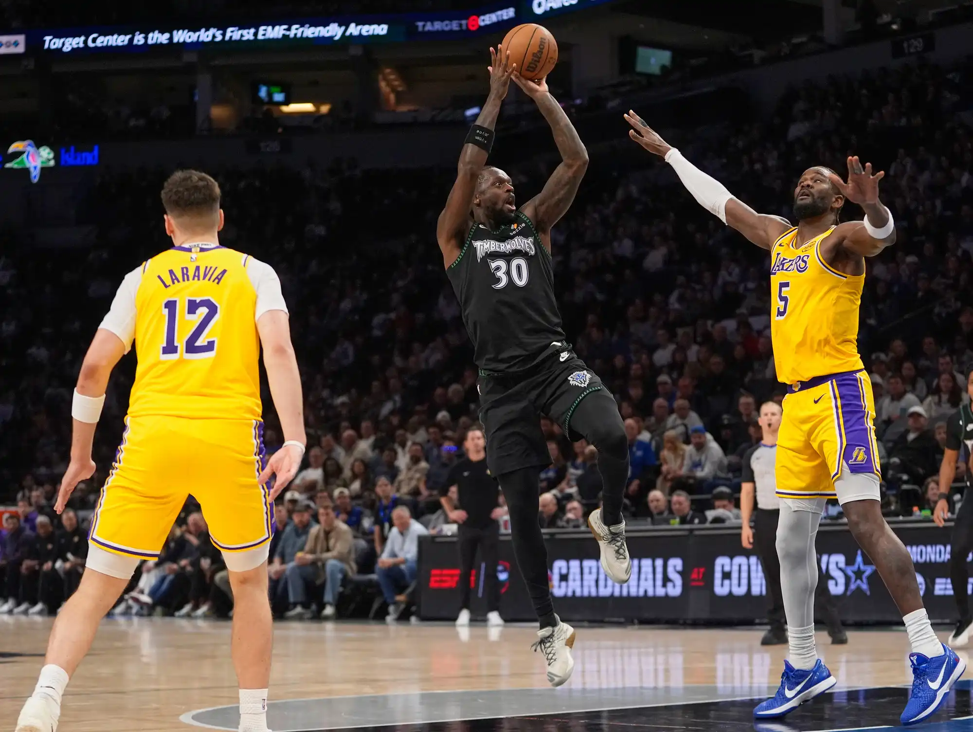 Timberwolves lose to the Los Angeles Lakers 116-115 | MPR News