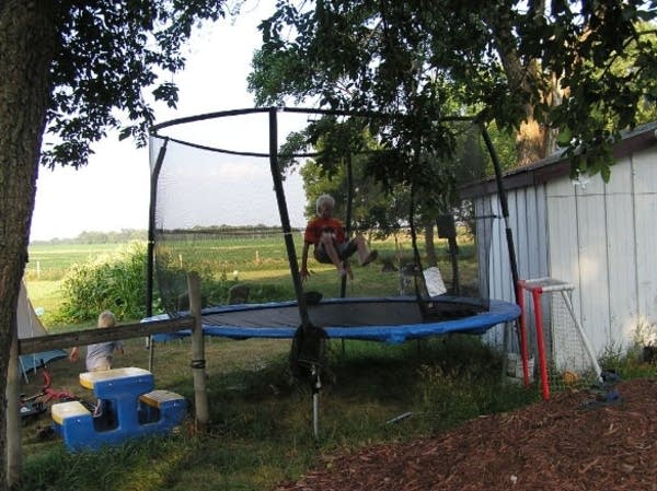 Trampoline