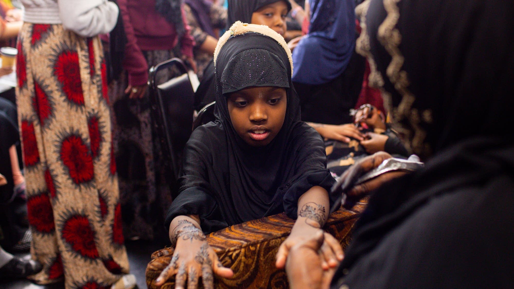 At Minneapolis' Karmel Mall, Muslims prepare to celebrate end of ...