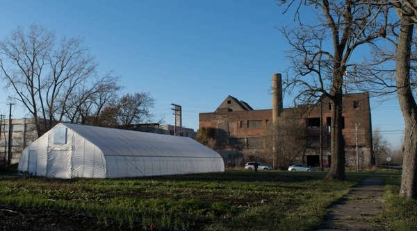 03/27/2018: Detroit’s new urban farms