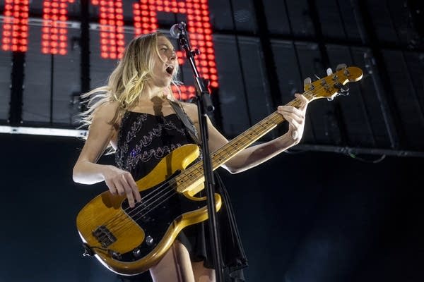 March 14 in Music History: Happy birthday to Este Haim