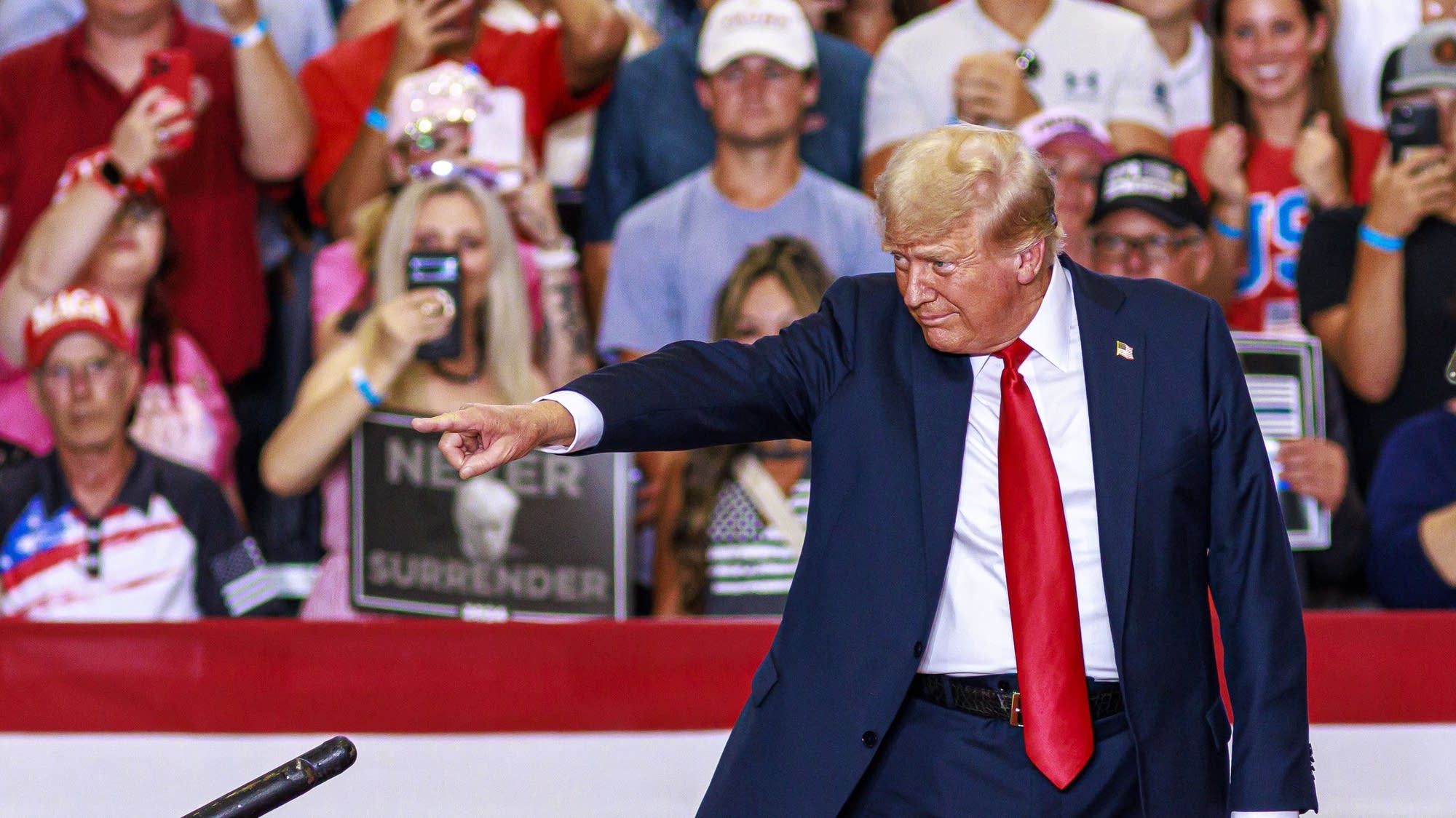 Trump predicts a Minnesota win in November. Dems bash the former ...