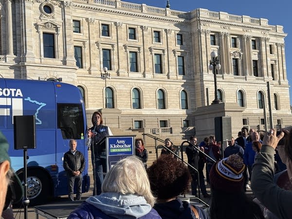 Erin Murphy speaks to a crowd outside of the state capitol
