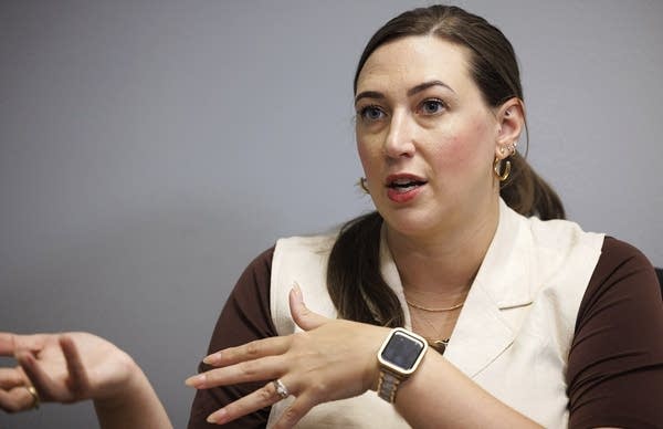 Democrat Catelin Drey's victory in Iowa special election breaks GOP supermajority
