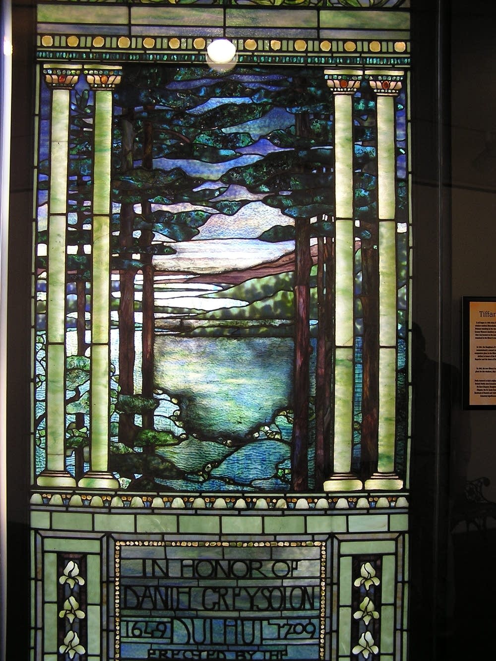 Du Lhut window