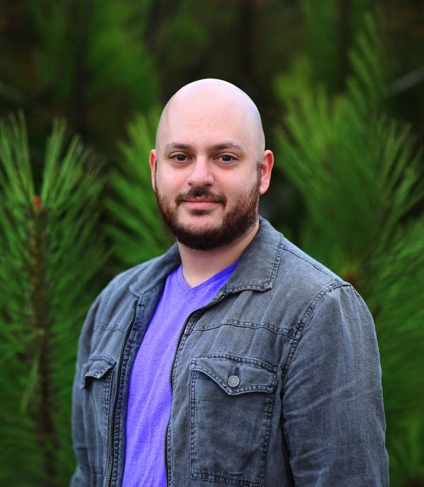 A headshot of Anshel Sag, a semiconductor analyst at the tech advisory firm Moor Insights and Strategy.