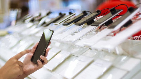 AI infrastructure is making smartphones pricier