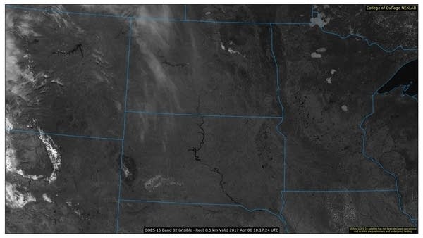 Weekend split: Spectacular Saturday, Sunday soaker