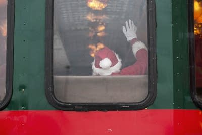 Santa waves