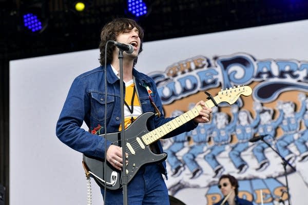 The Gig List for April 13: The Nude Party; Roe Family Singers; Throwing Muses 