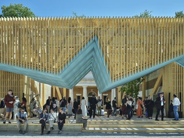 A porch on a pavilion 