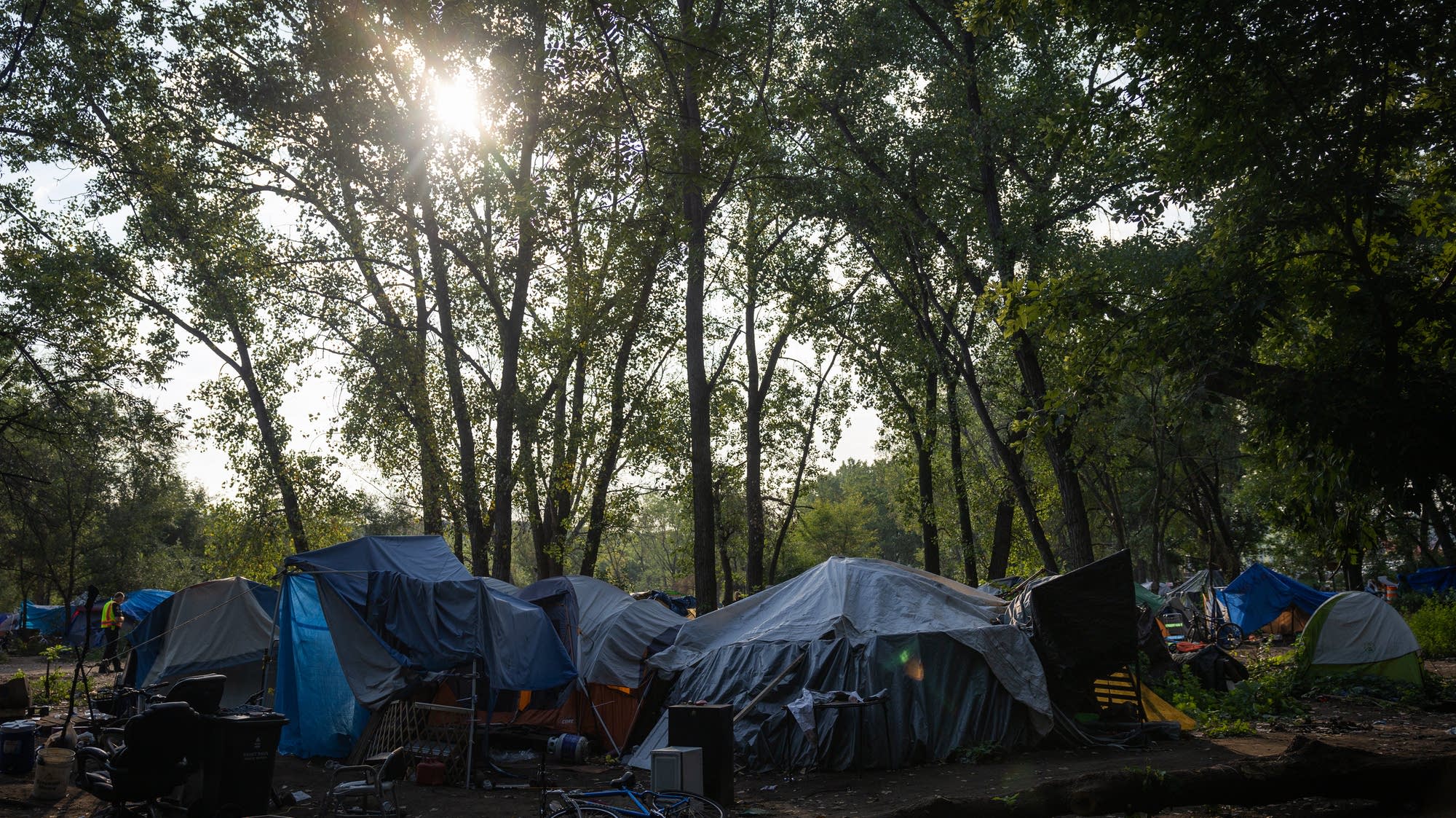 Minneapolis overdoses spiked after homeless encampments closed, U study says