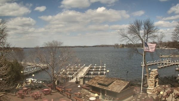 Weekend warming trend: Back to the 60s