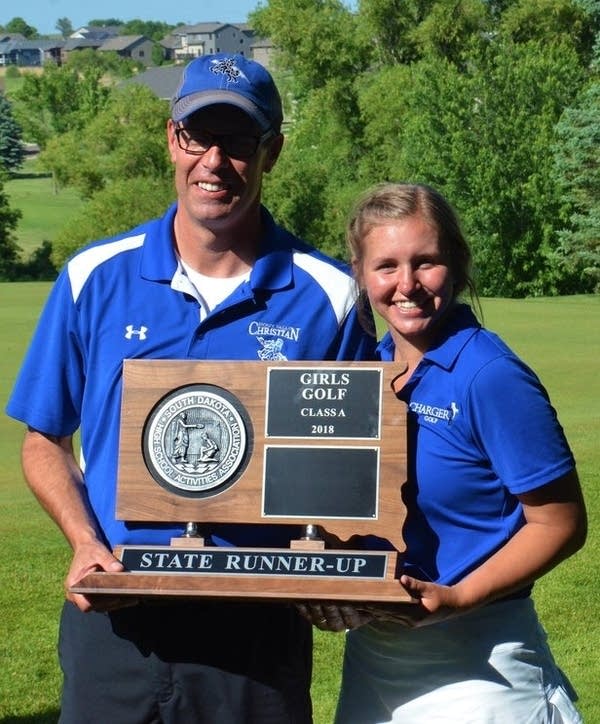 High school golfer admits mistake that cost her championship