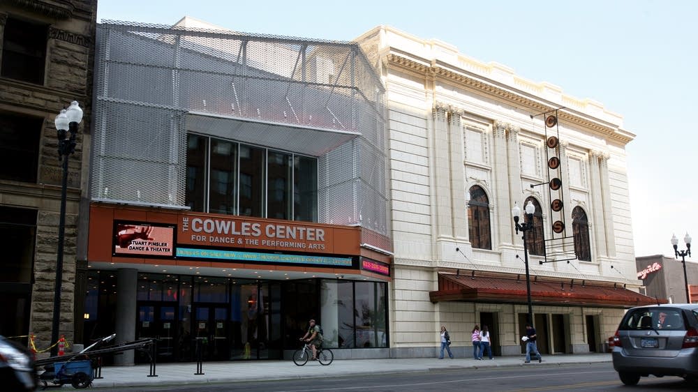 As the Cowles Center closes, local dancers reflect on its impact - Vimarsana News