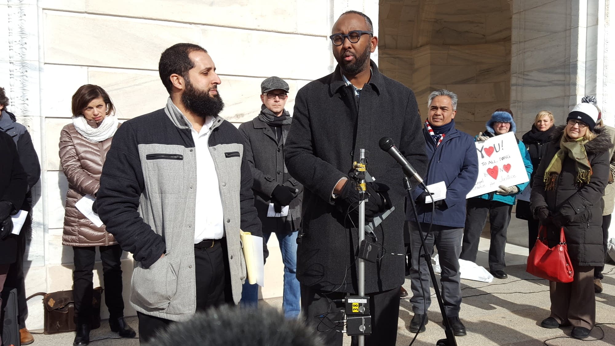Muslim civil rights group calls on public to fight bigotry | MPR News