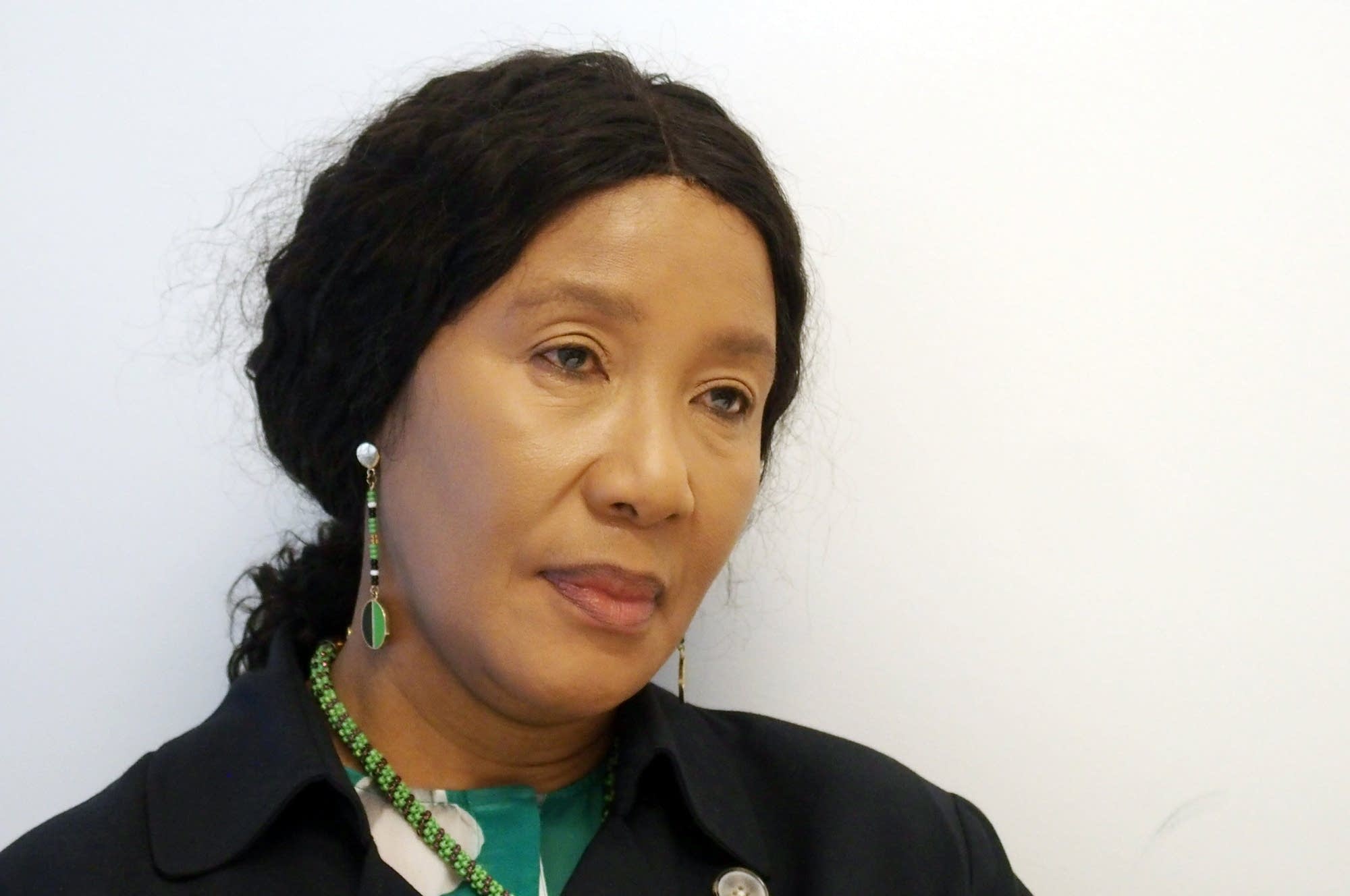 Dr. Makaziwe Mandela, Nelson Mandela's oldest daughter
