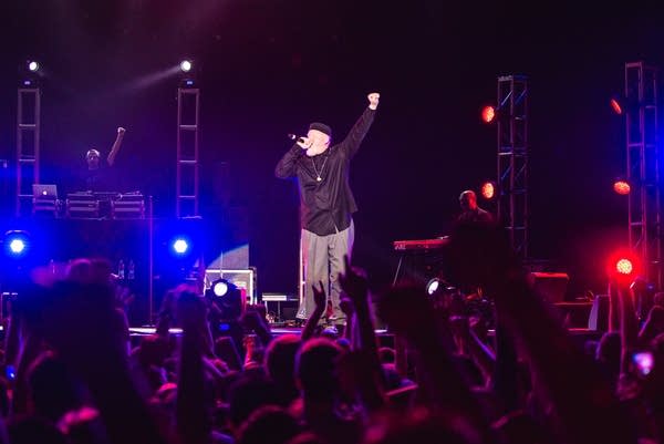 060_MNmusiconaStick_DSC1619