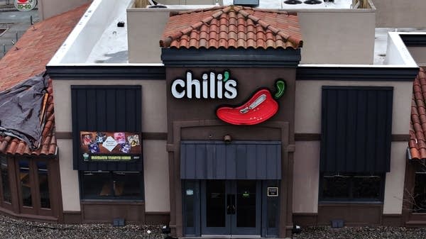 Chili's is back (baby back, baby back)
