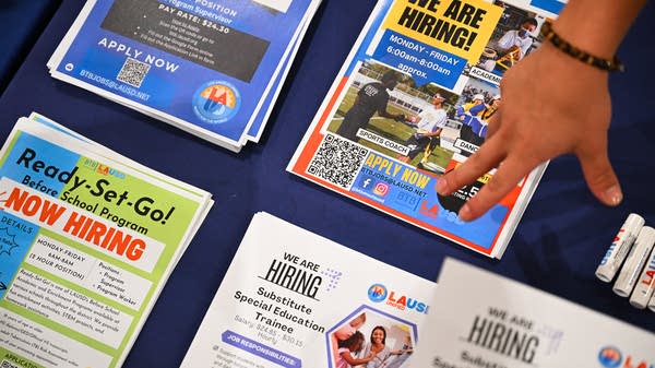 Minnesota job growth stalls and exports rise