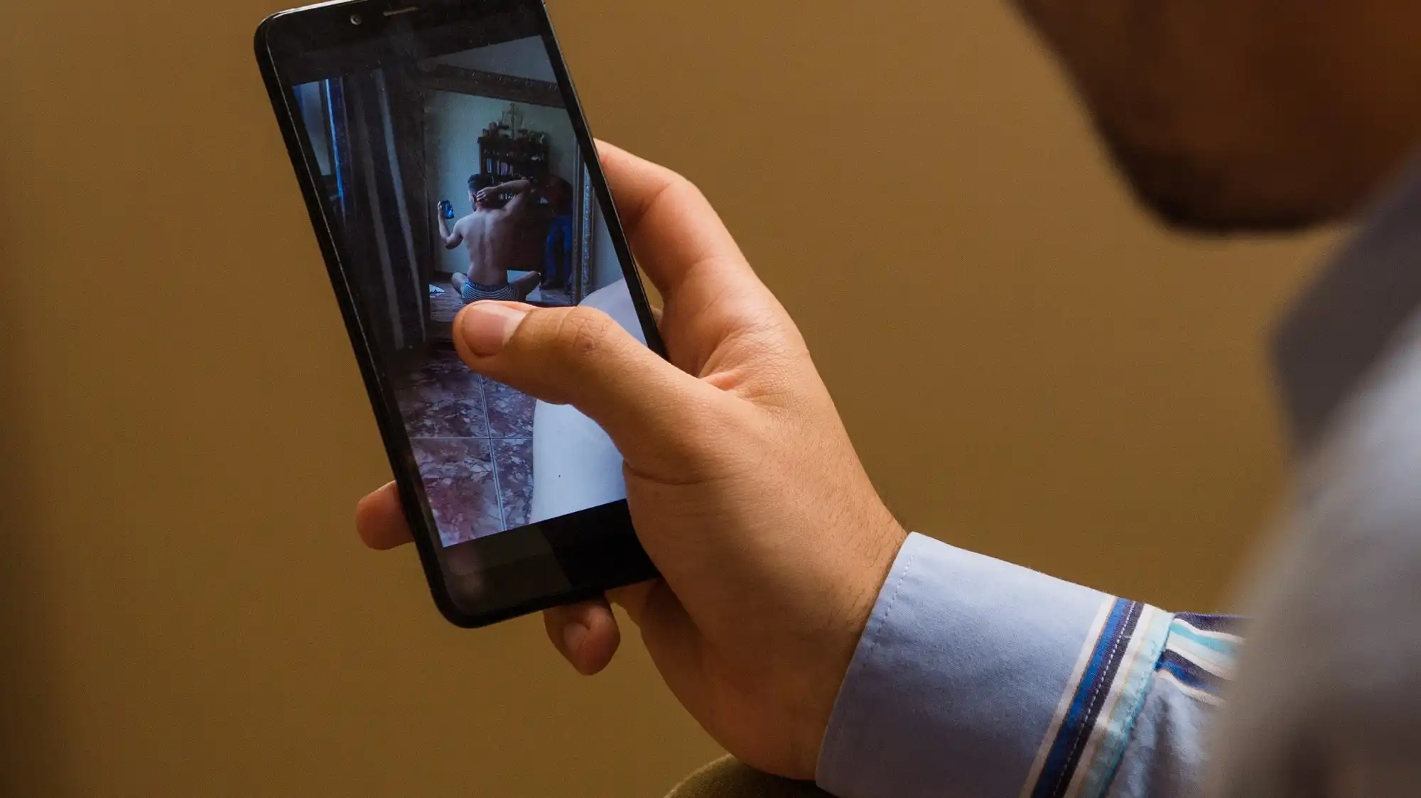 OnlyFans reversed its policy, but sex workers are still wary