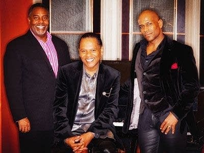 6 ways to kindle some romance