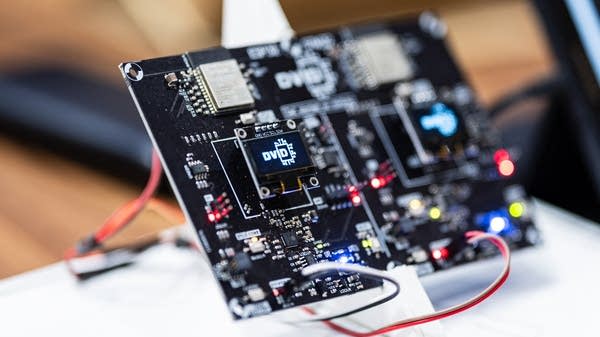 AI chips away at cybersecurity job opportunities