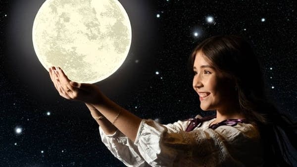 girl with moon-1