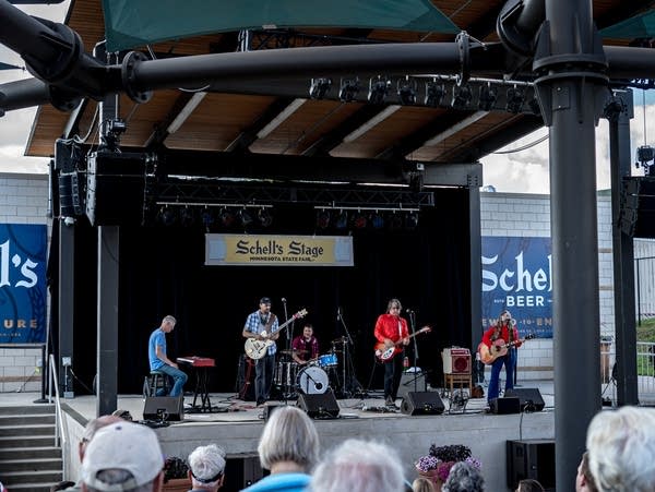 The Gig List for July 7: Rich Mattson; 49 Winchester; Kiltro; Foxby - Vimarsana News