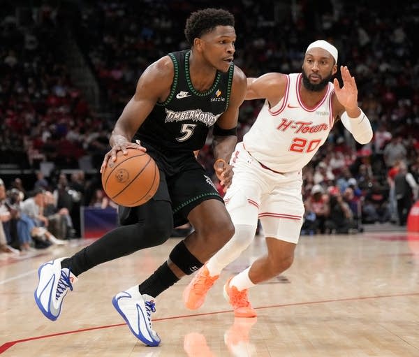 Wolves and Nuggets rivalry returns for a third showdown in 4 postseasons 