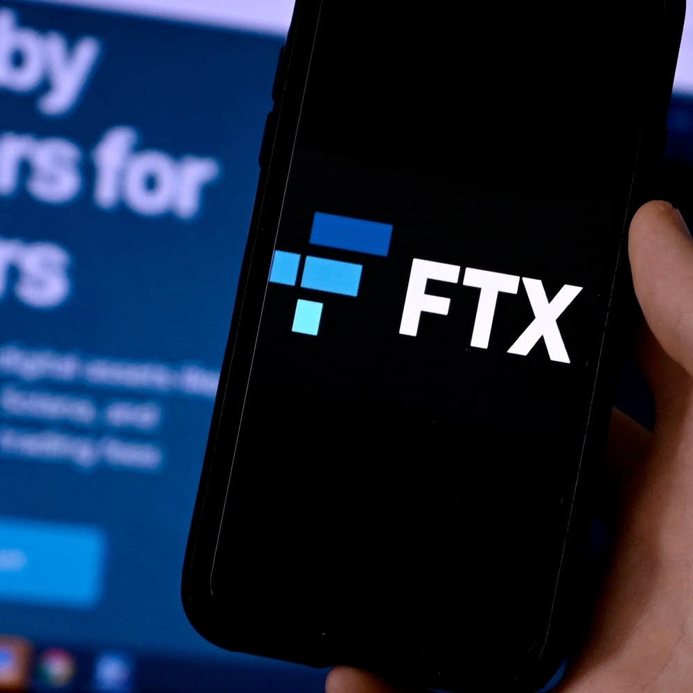 Crypto exchange Binance walks away from FTX deal - Marketplace