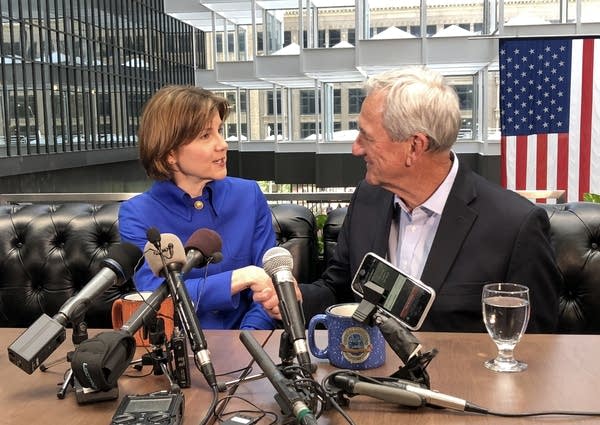 Minn. AG Lori Swanson announces a run for governor with Rep. Rick Nolan.