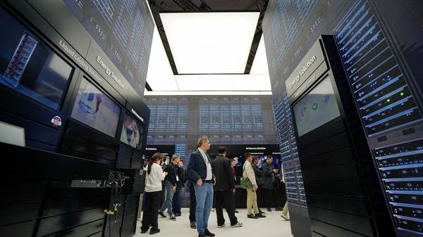 The AI boom has boosted tech spending to rates that haven't been seen since the IT boom of the 1990s.