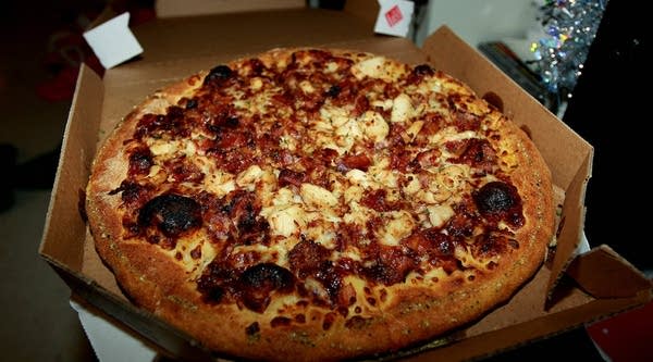 07/11/2017: How pizza can explain the big net neutrality debate