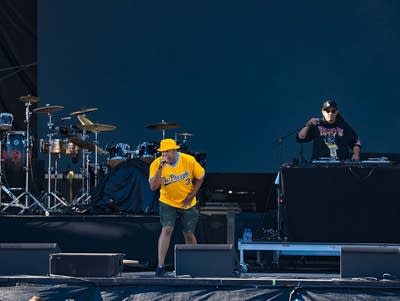The Pharcyde performing on stage