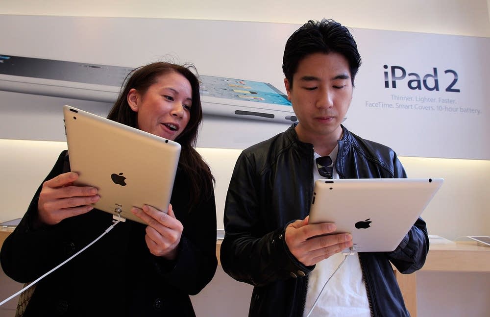 iPad2 customers