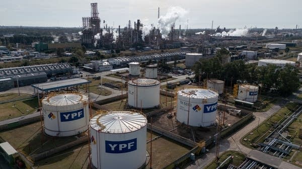 Tariffs muddy the future of the global oil market